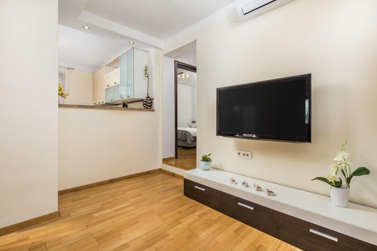 Apartamento Apartman Javor Otočac Exterior foto
